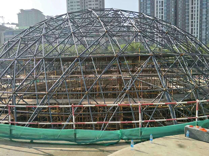 衡阳球形网架钢结构施工
